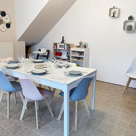 Affittacamere La Family House, Spacieuse Avec Wifi, Exterieur Et Parking