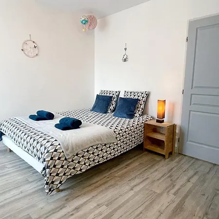 Affittacamere La Family House, Spacieuse Avec Wifi, Exterieur Et Parking Cormicy