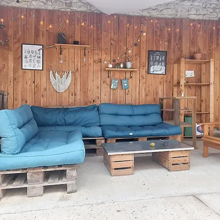 La Family House, Spacieuse Avec Wifi, Exterieur Et Parking 3*